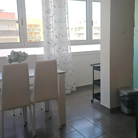 Sem Preocupações T1 Com Garagem Em Armação De Pêra, Vou De Appartement *